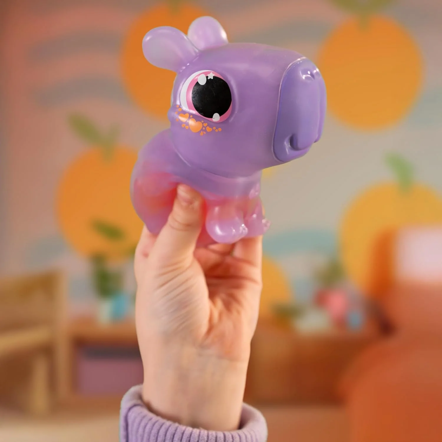 Animagic Let's Glo Kapybara Interaktiivinen Eläin Violetti - Image 3