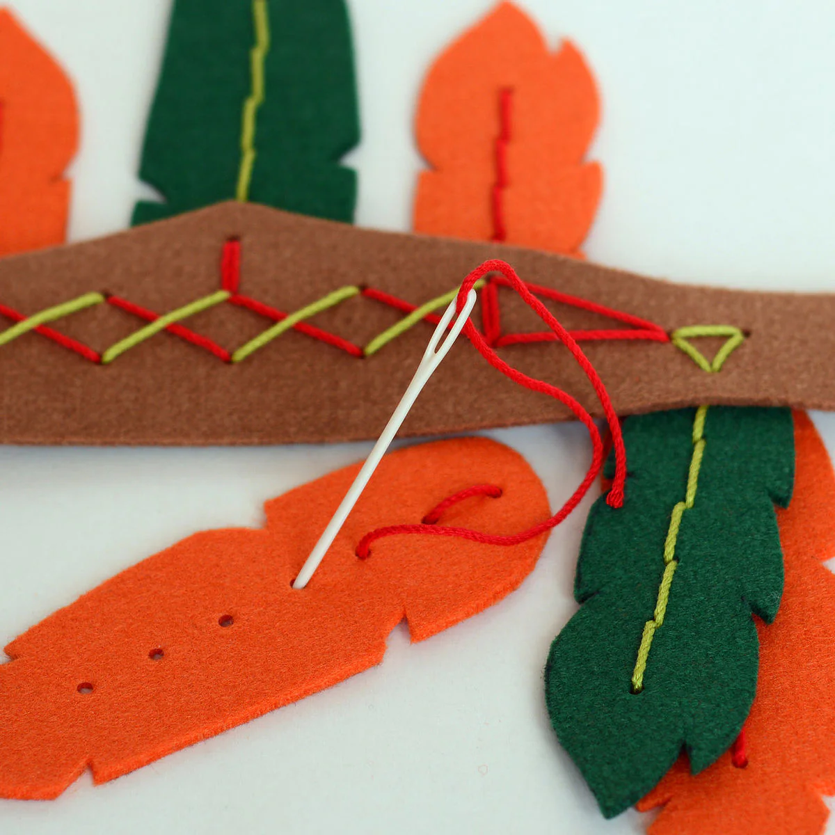 aPunt Barcelona Craft Kit, Ompelusetti Intiaanipäähine - Image 3