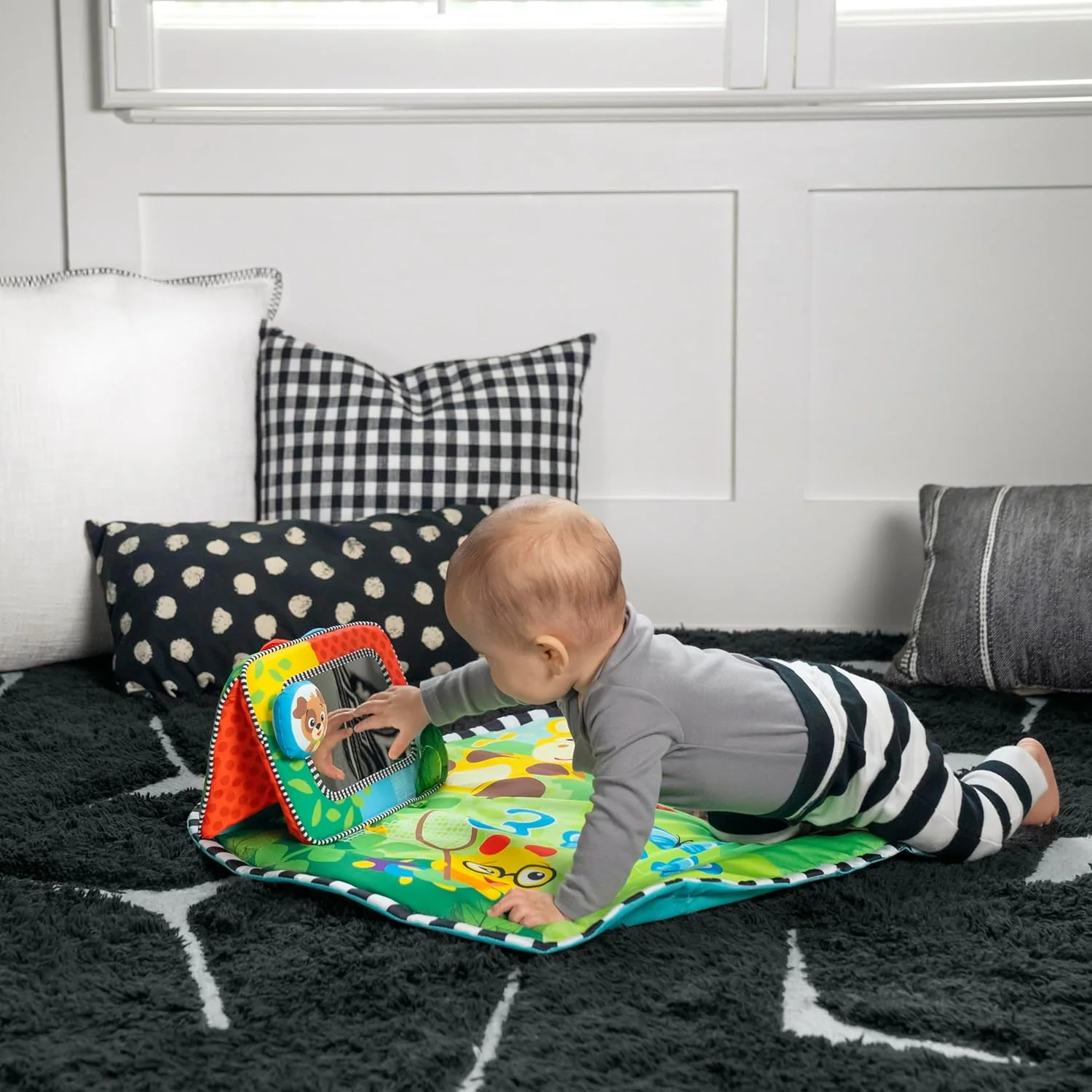 Baby Einstein Discovery Garden Tummy Time & Mirror Aktiviteettilelu/Aktiviteettimatto - Image 2