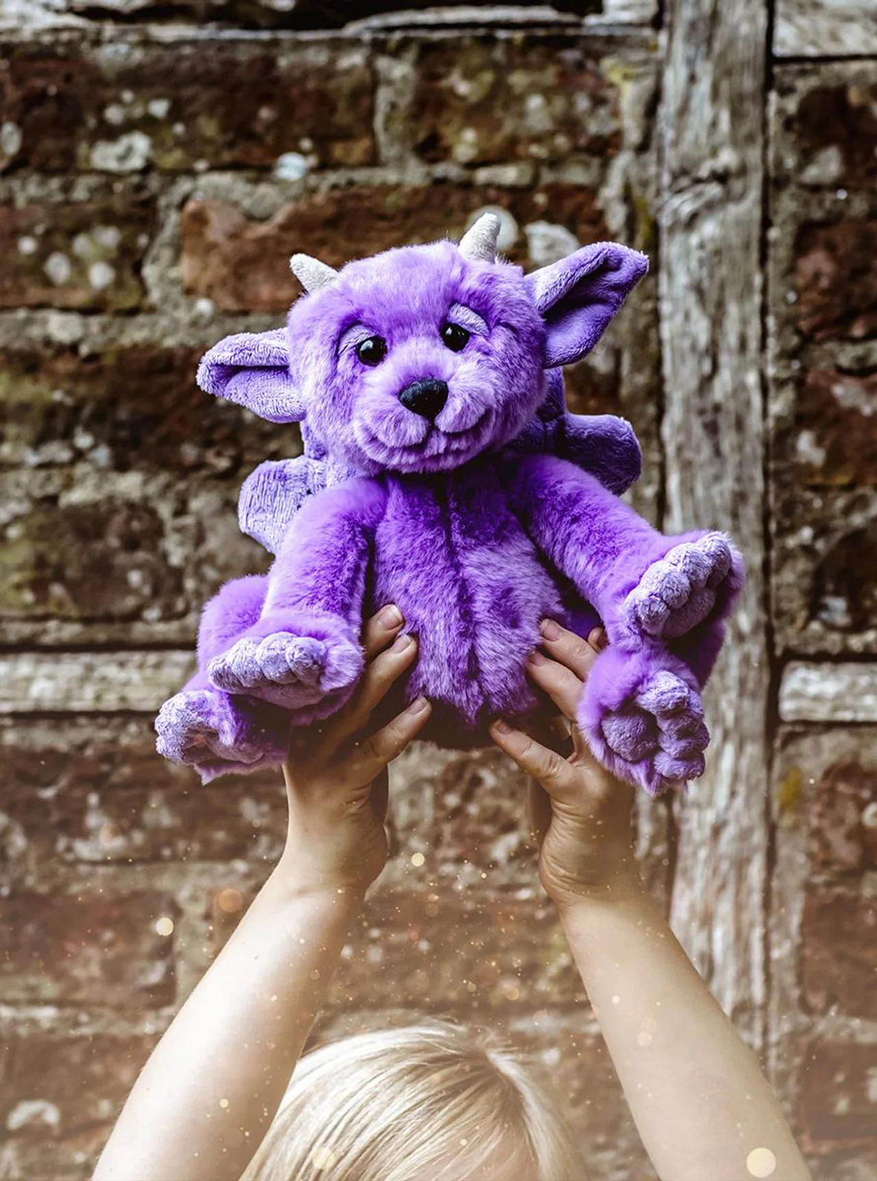 Charlie Bears Gargoyle/Fantasiahahmo Portcullis Pehmolelu 20cm - Image 3