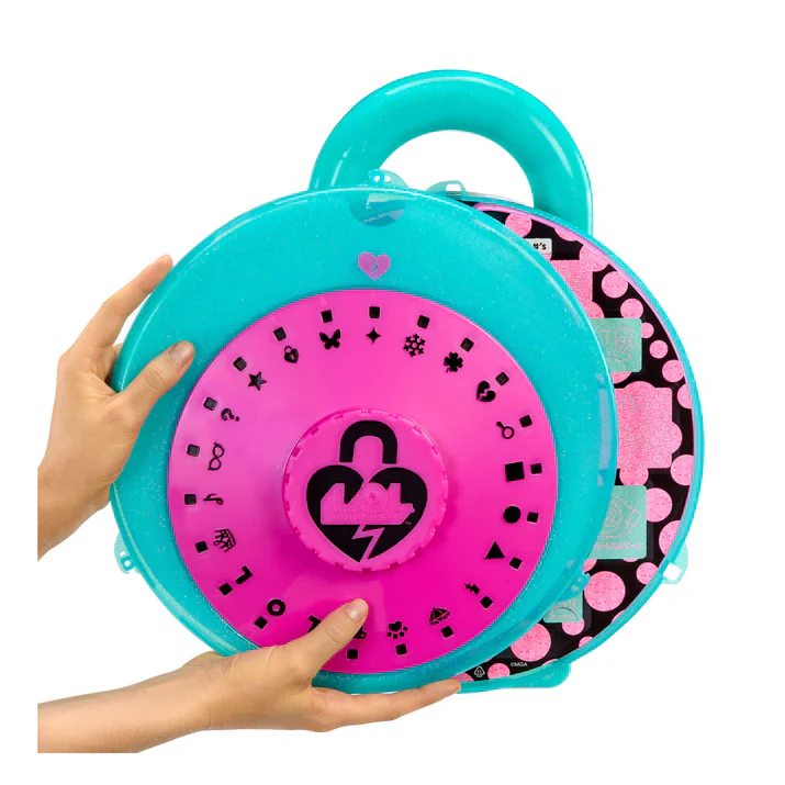 L.O.L. Surprise Eye Spy Ultimate Unboxing - Image 2