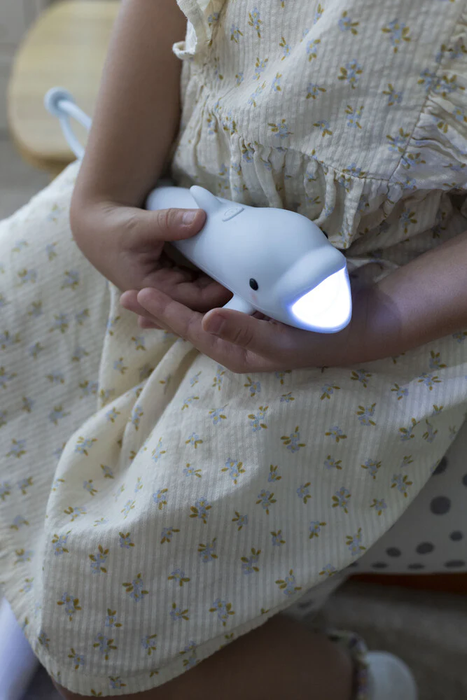 LED Ladattava Lasten Taskulamppu Delfiini Silikoninen - Image 4