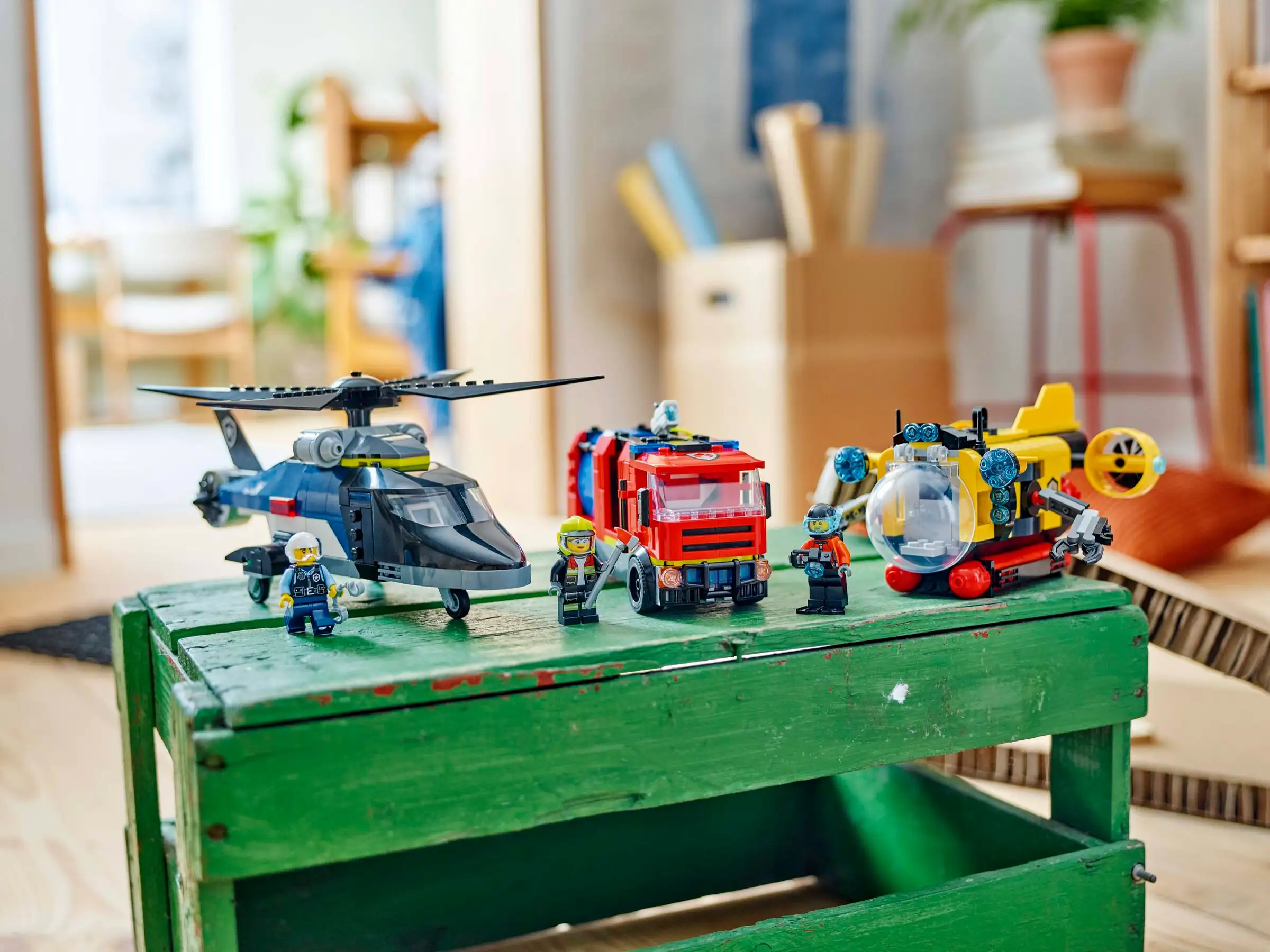 LEGO City 60462 Helikopteri, Paloauto ja Sukellusvene - Image 4