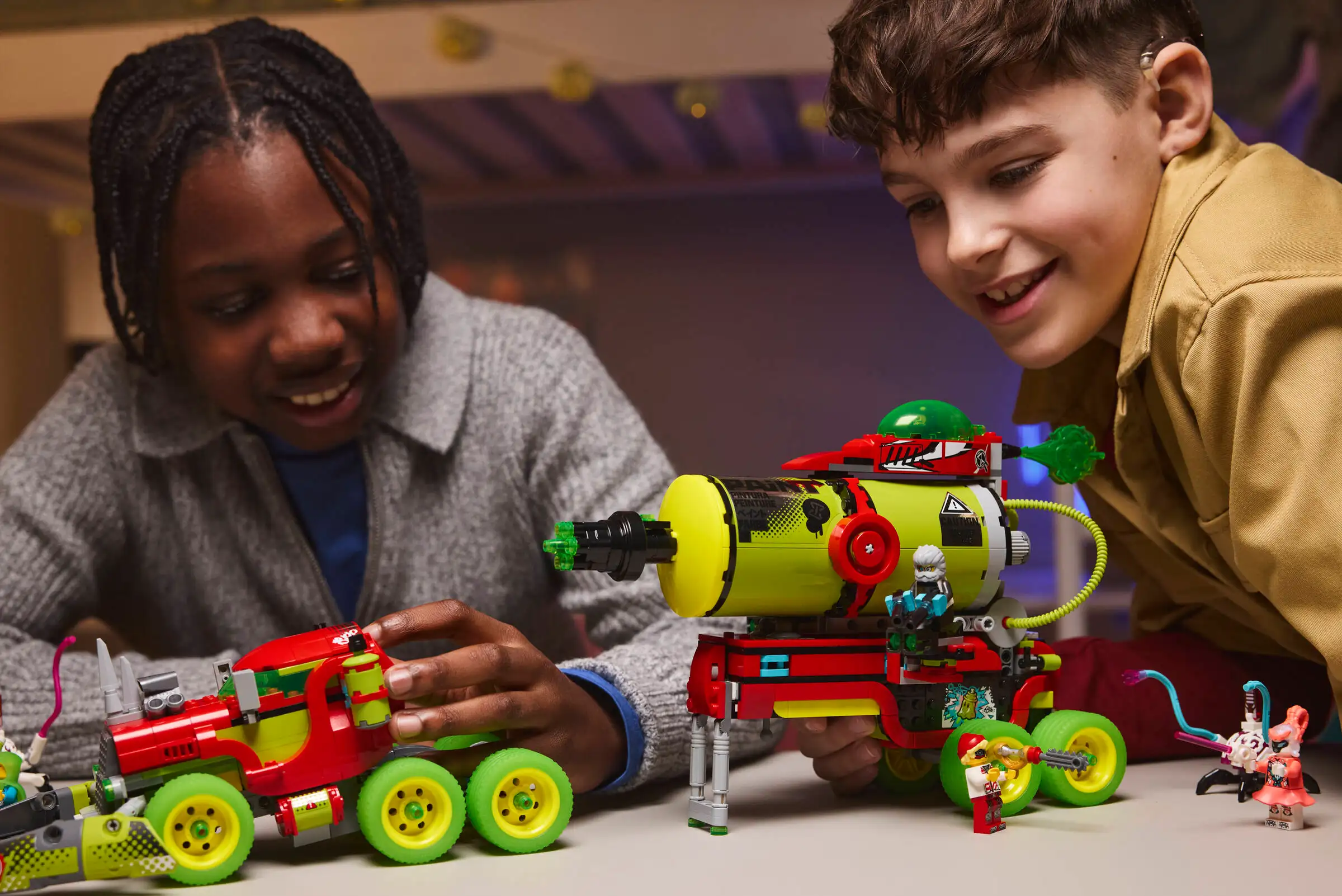 LEGO Dreamzzz 71499 Mateon Spraymaaliauto - Image 2