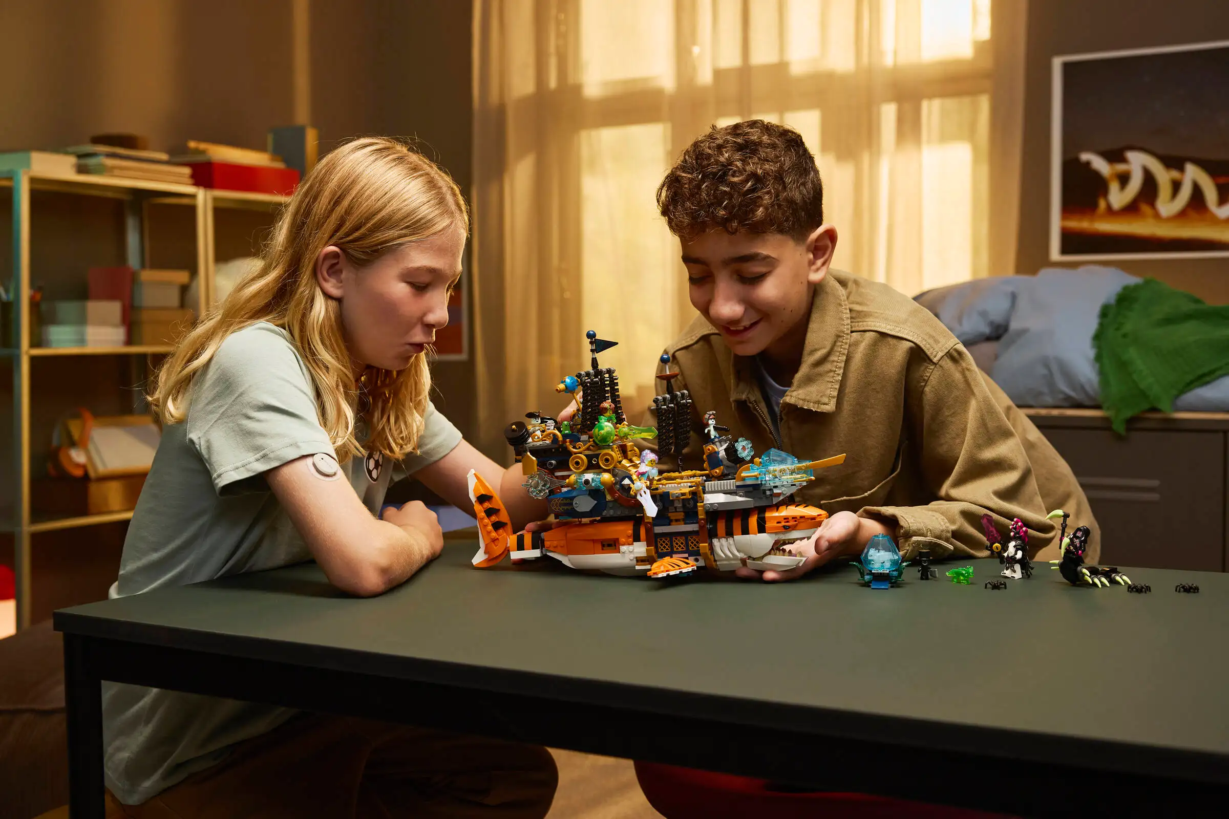 LEGO Dreamzzz 71515 Tiikerihaipanssarivaunu - Image 3