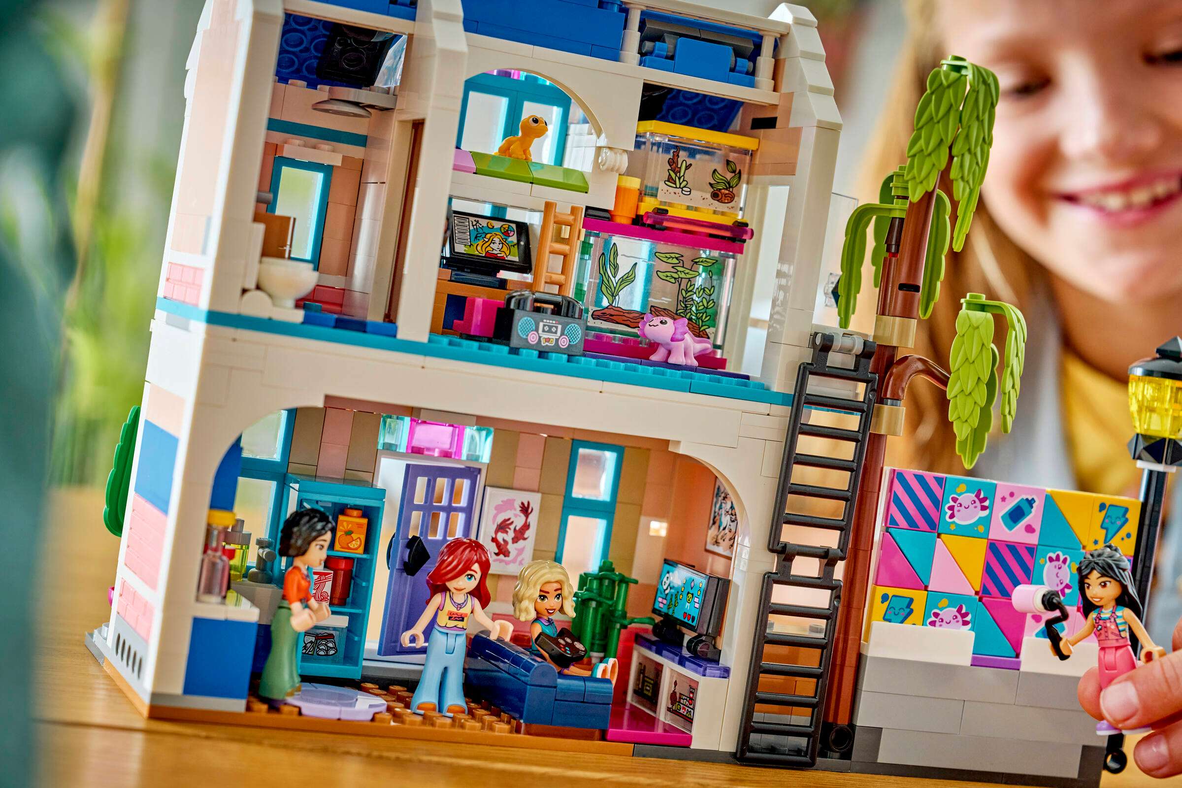 Lego Friends 42687 Liannin Perheen Talo - Image 8