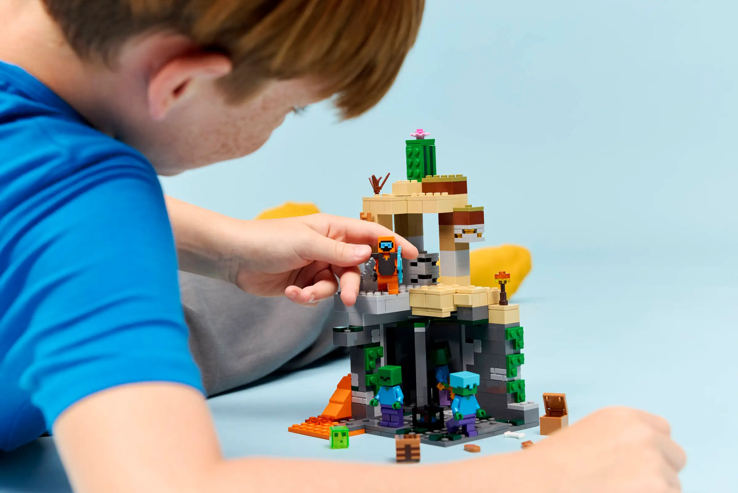 LEGO Minecraft 21587 Zombityrmä - Image 3