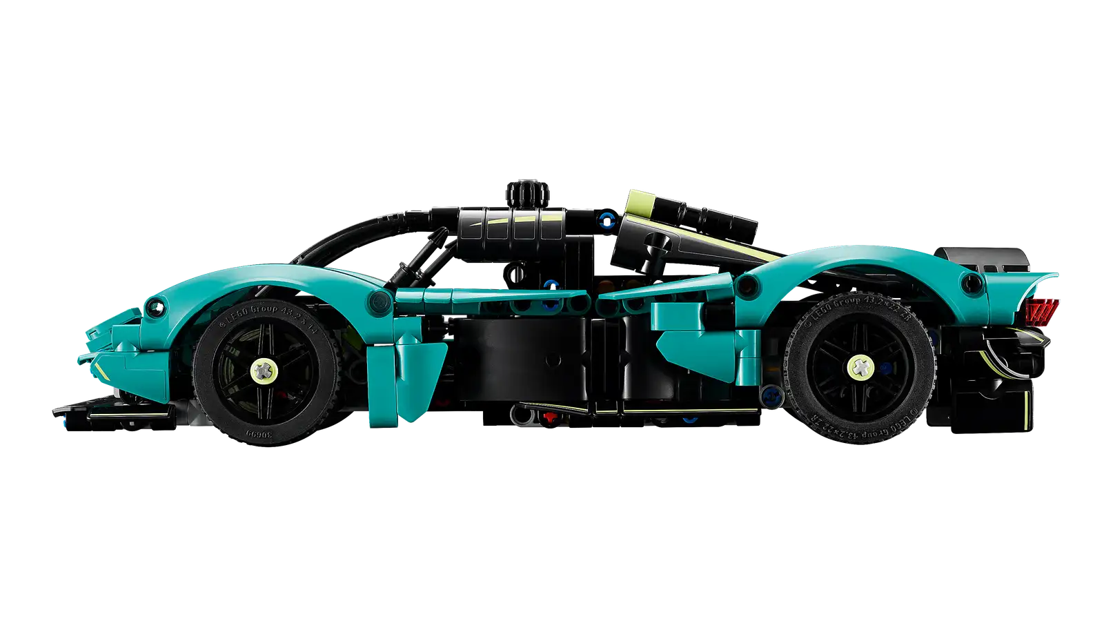 LEGO Technic 42208 Aston Martin Valkyrie - Image 5