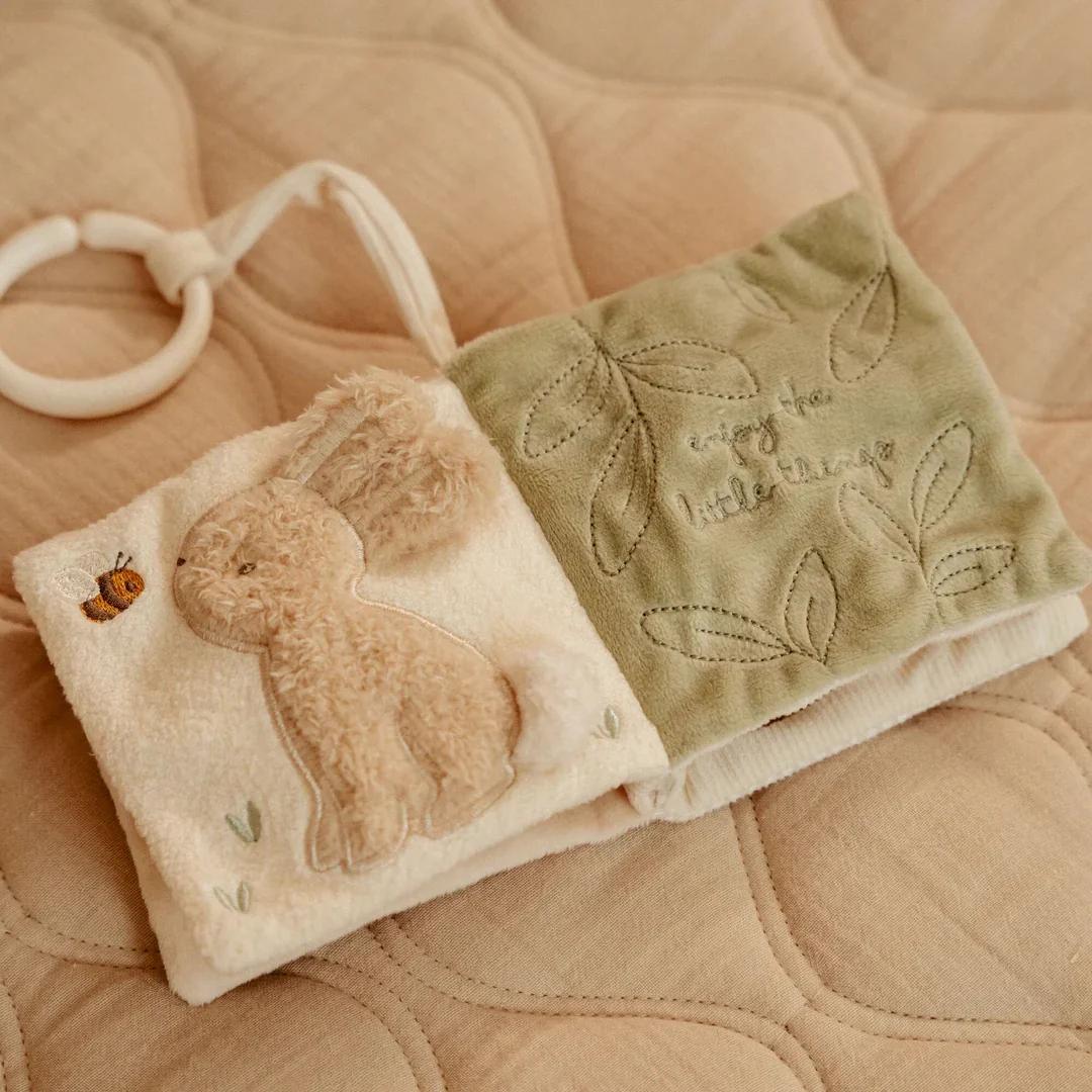 Little Dutch Newborn Naturals Pehmokirja/Aktiviteettikirja - Image 5