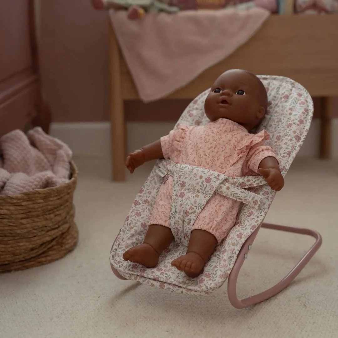 Little Dutch Nuken Sitteri - Image 3