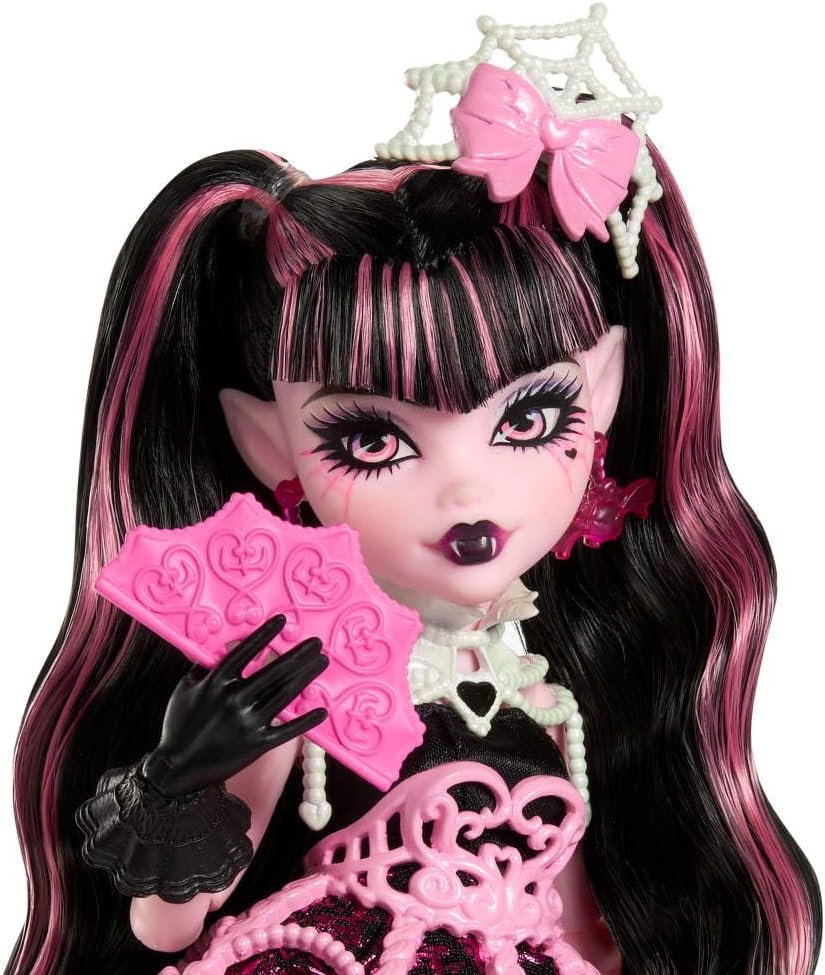 Monster High Scary Sweet Birthday Draculaura Nukke - Image 3