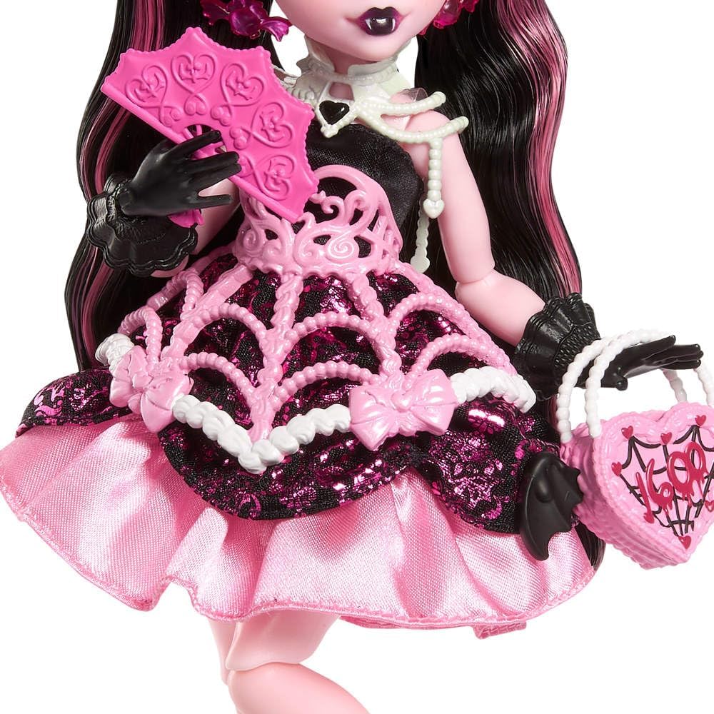 Monster High Scary Sweet Birthday Draculaura Nukke - Image 4