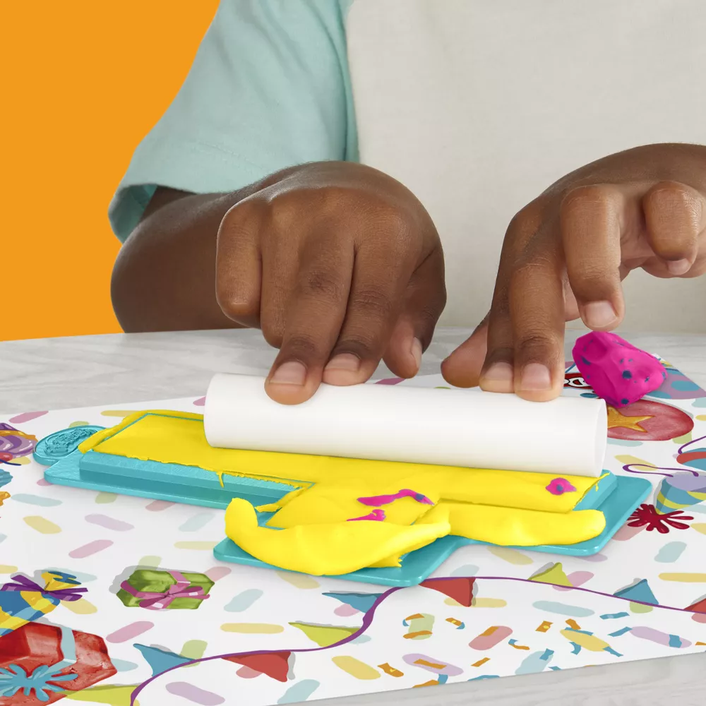 Play-Doh Syntymäpäivä Leikkisetti - Image 3