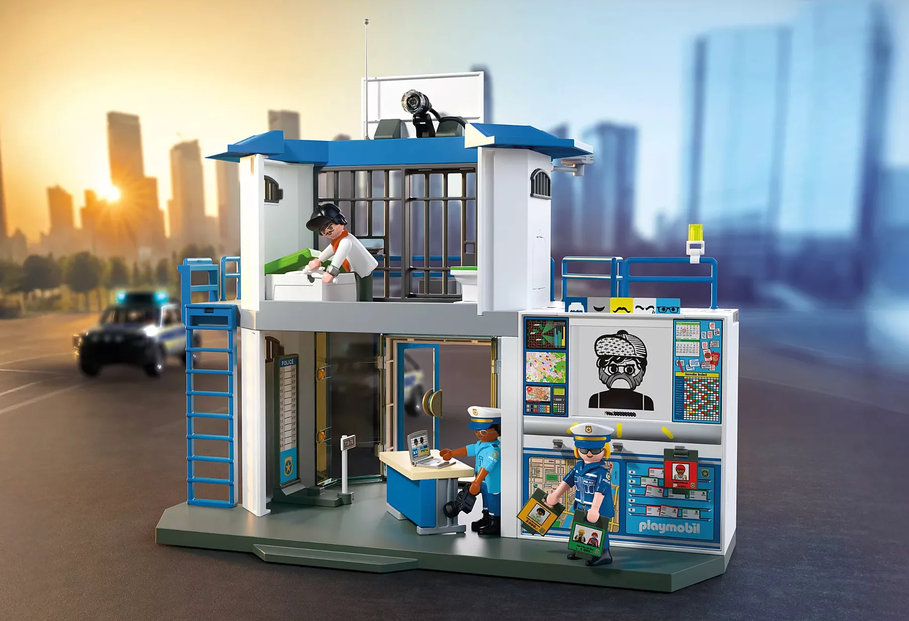 Playmobil 71874 City Action Poliisiasema Valolla - Image 2