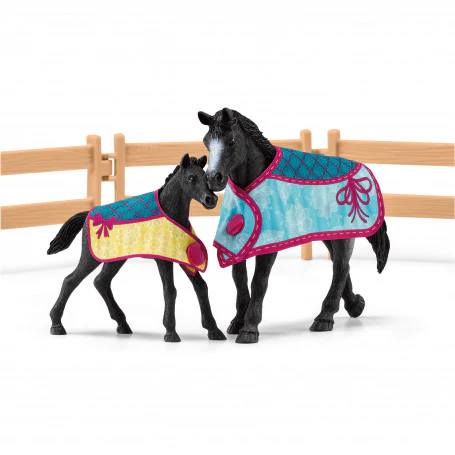 Schleich 42611 Karsina, Tamma ja Varsa - Image 4