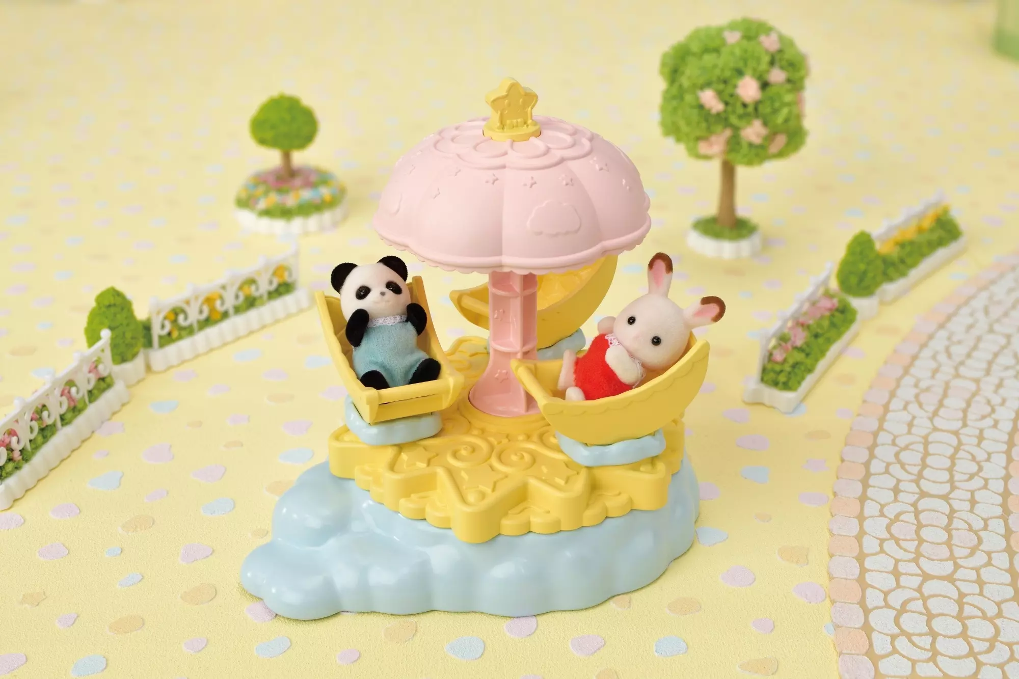 Sylvanian Families 5539 Vauvojen Tähtikaruselli - Image 2