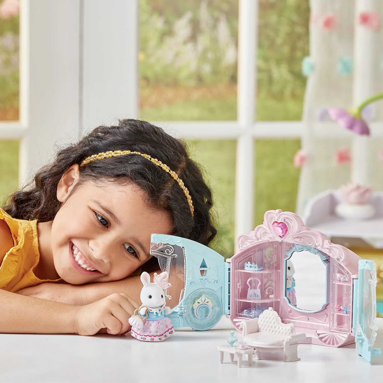 Sylvanian Families 5758 Style and Sparkle Dressing Room - Image 2