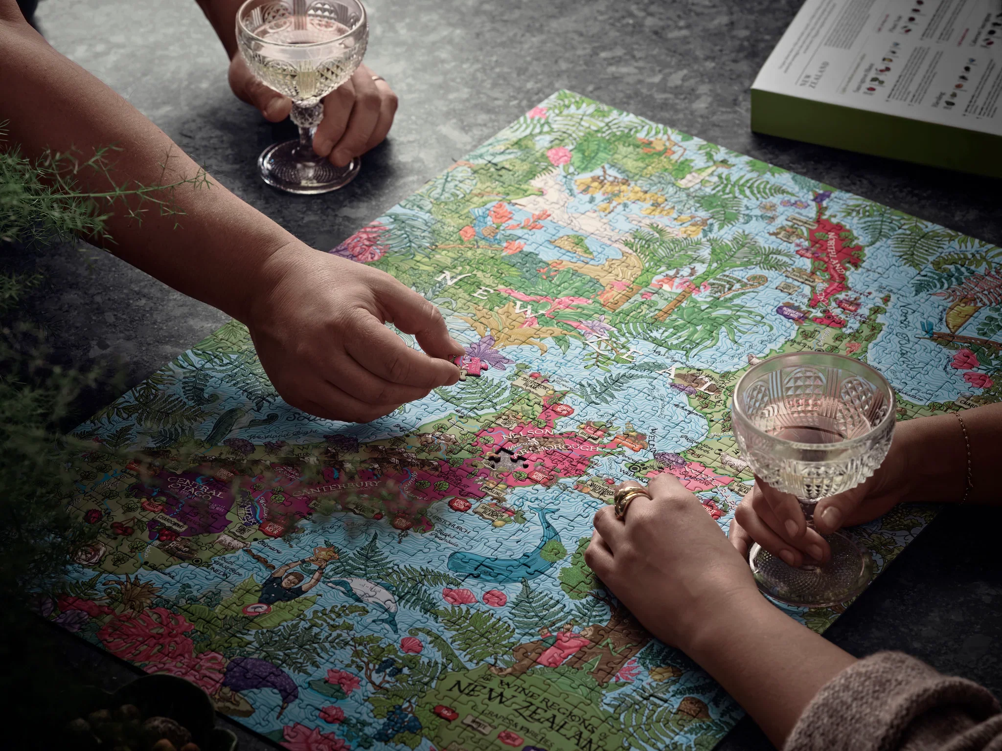 Water And Wines New Zealand, Wine Puzzle, 1000 Palan Viini Palapeli - Image 2